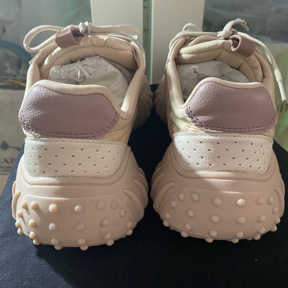 ZARA SOFT SNICKERS SHOES by Zara  in good as new excellent condition ✅ - Picture 4 of 9